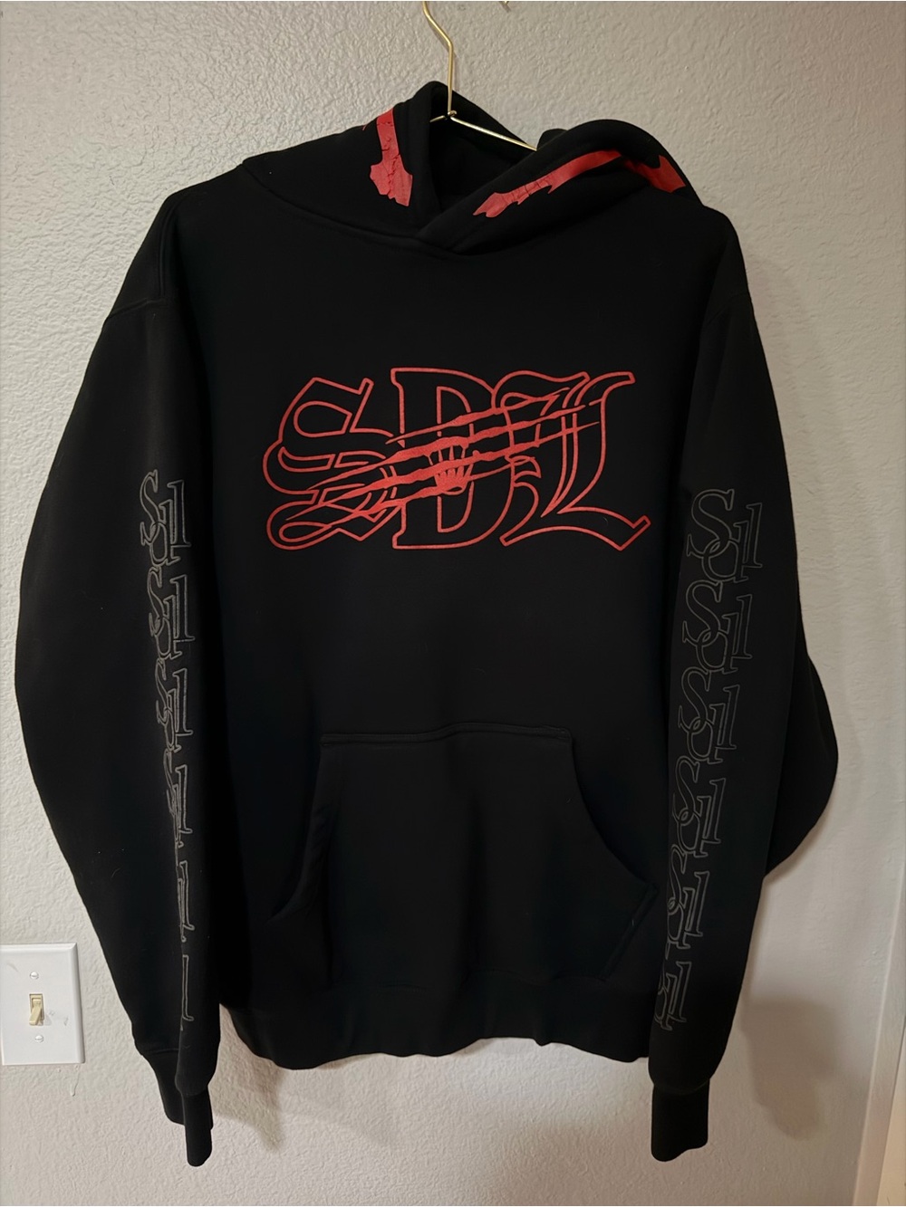 Black Graphic Pullover Hoodie - SDL - Small - Mens - Red White